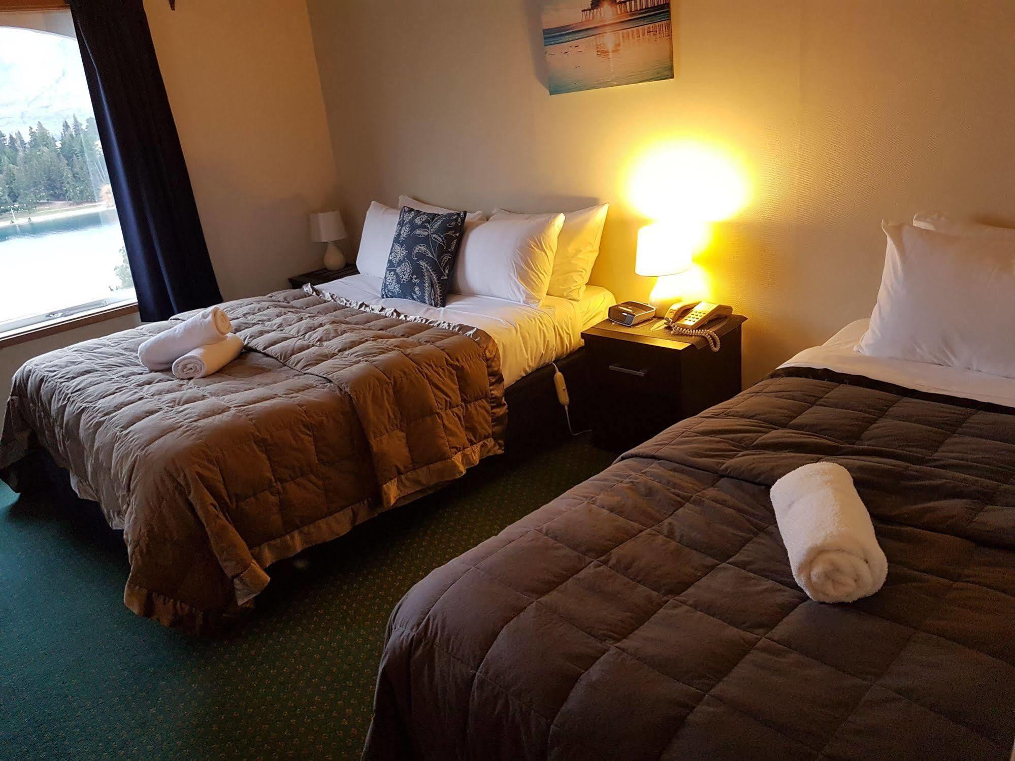 Motel Lakeview Colonial 3*